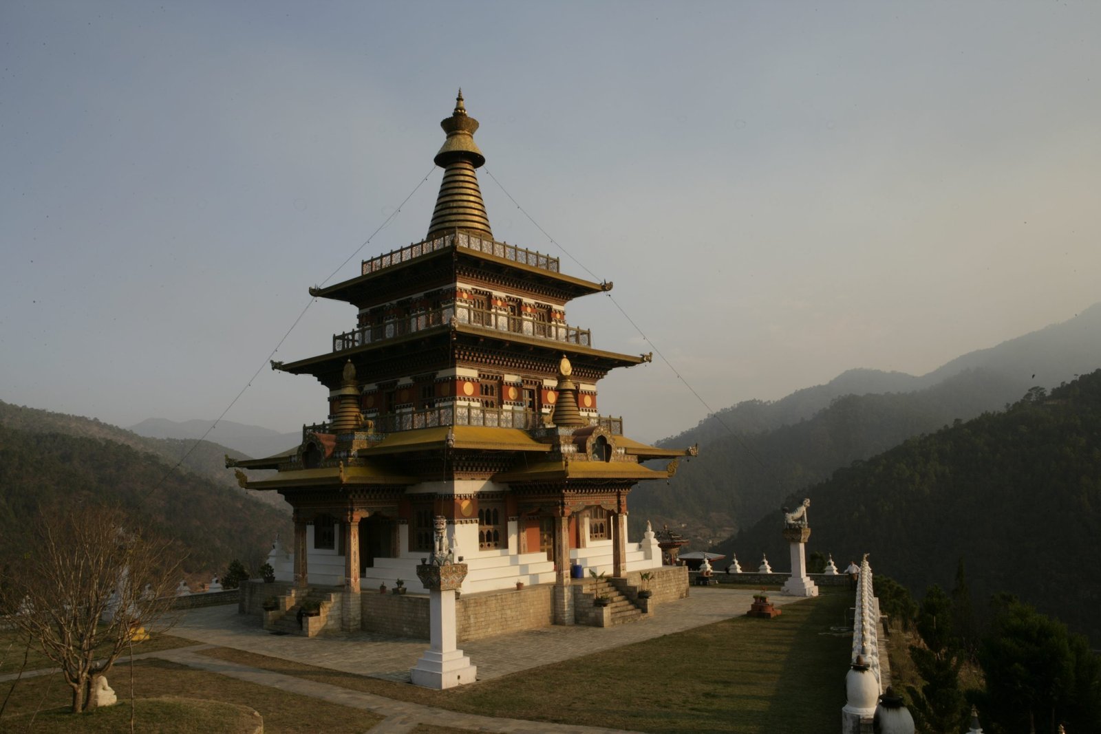 Kamsum Yullay Namgyal Chorten